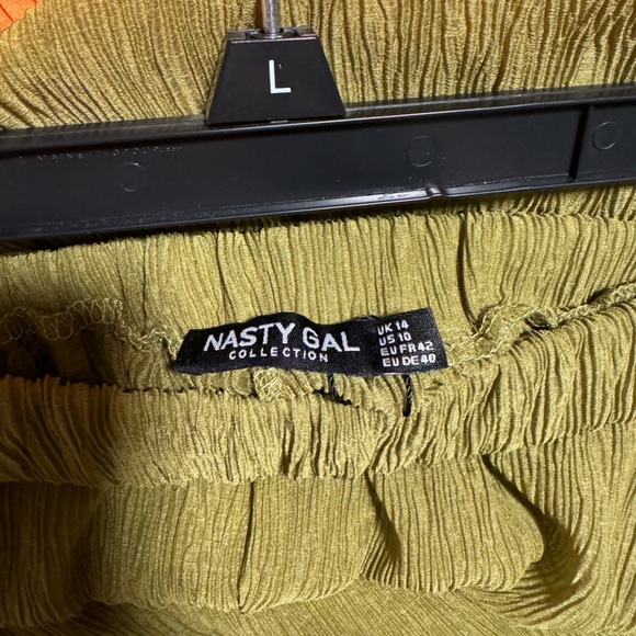 NWT NASTY GAL BEACH BUTTON DOWN AND TROUSERS - Picture 9 of 10